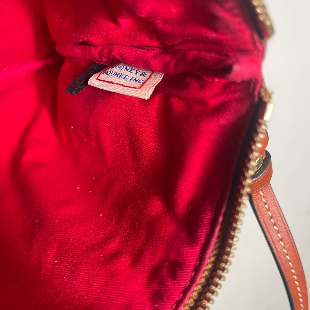 Dooney Bourke  burgundy  grain North South Triple Zip Crossbody (gently loved) - Picture 7 of 8